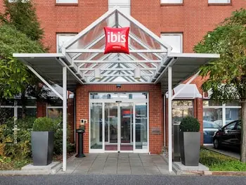 ibis Hannover Medical Park, Exterior