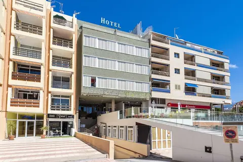 Hotel Andrea's, Front of property