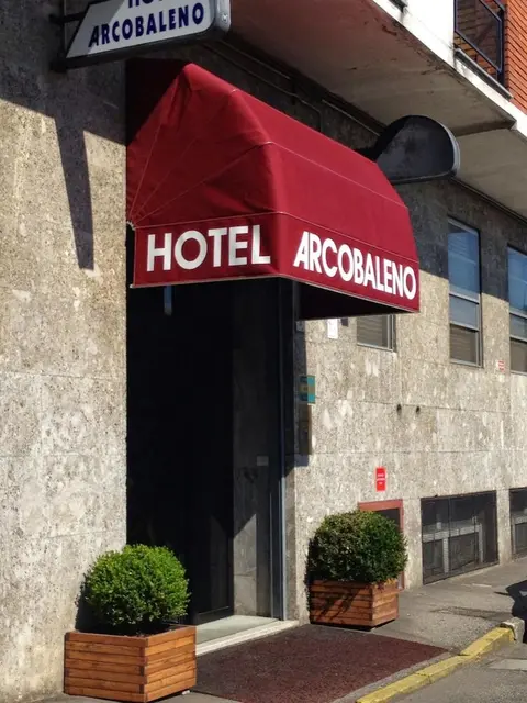 Hotel Arcobaleno, Exterior
