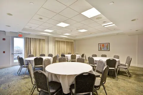 Hilton Garden Inn Ridgefield Park, Meeting facility