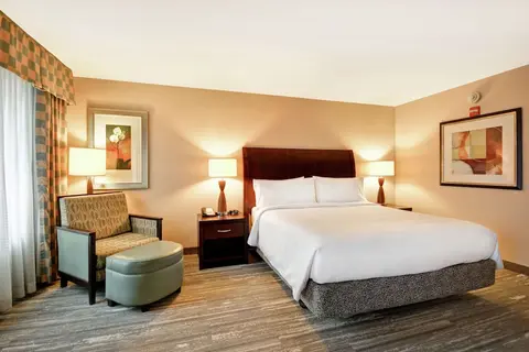 Hilton Garden Inn Ridgefield Park, Room