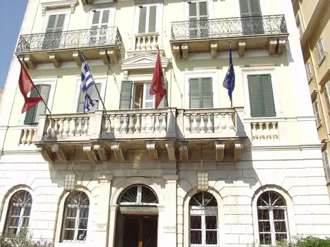 Cavalieri Hotel, Front of property