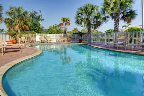 Hampton Inn & Suites Ft. Lauderdale West-Sawgrass/Tamarac, Outdoor pool