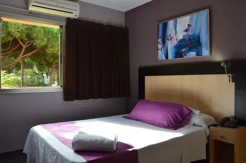 Hotel 170, Room