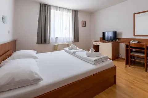 Hotel Porto, Room