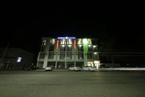 Comfort, Front of property - evening/night