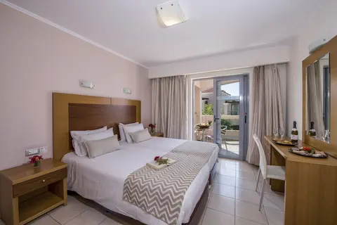 Isida Hotel, Room