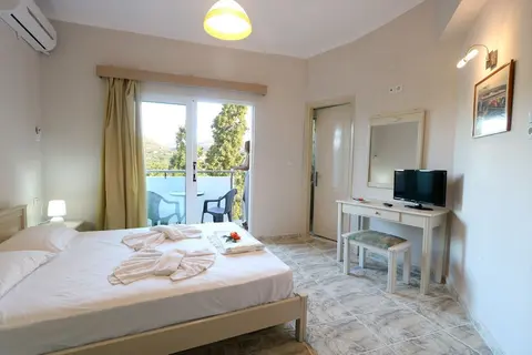 Regina Hotel, Room