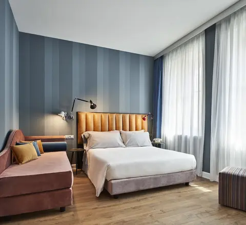 The Modernist Hotel, Room