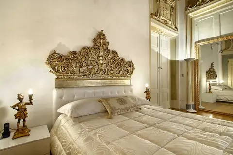 Palazzo Tolomei - Residenza d'Epoca, Room