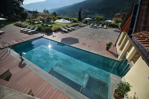 Boutique Hotel and Chalets Salvadori, Outdoor pool
