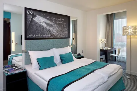 Red and Blue Design Hotel Prague, Room
