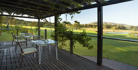 Devonvale Golf & Wine Estate, Terrace/patio