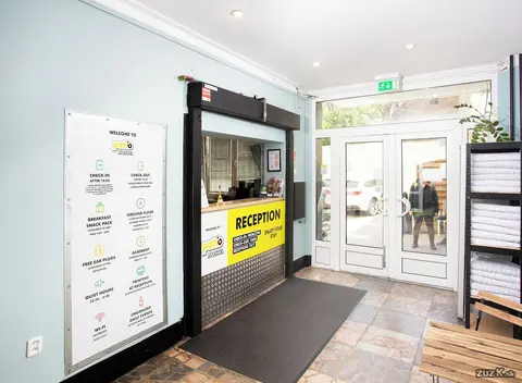 Patio Hostel, Lobby