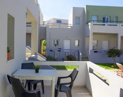 Golden Sun Boutique, Balcony