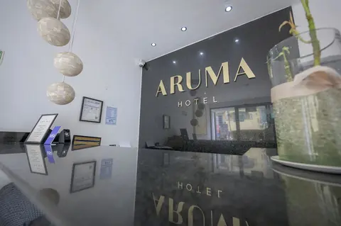 Aruma Hotel, Reception