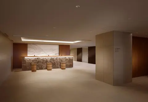 Toba Hotel International, 