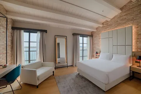 NH Collection Venezia Murano Villa, Room
