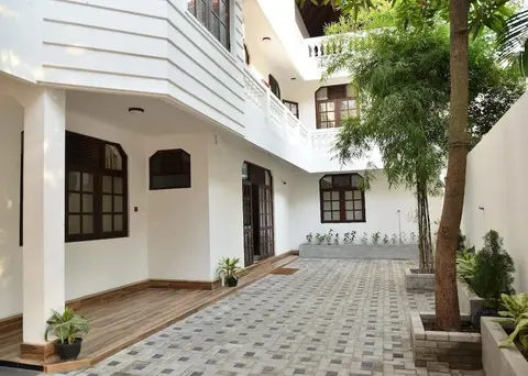 Kreation Hotels, Front of property