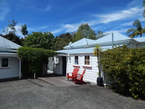 Lupton Lodge, Terrace/patio