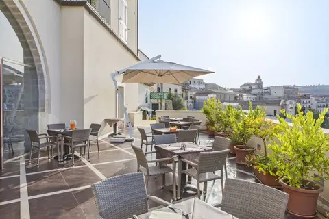 San Giorgio Palace Hotel, Dining