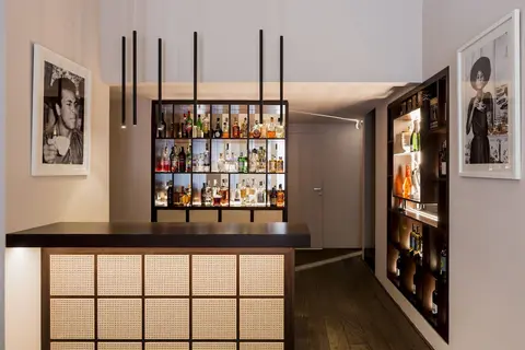 Palazzo Segreti, Bar (on property)