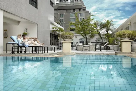 Cape House Langsuan Hotel, Pool