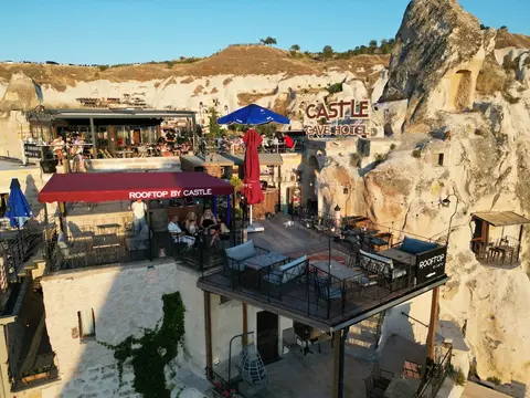 Castle Cave Hotel, Terrace/patio