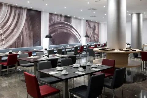 NH Barcelona Diagonal Center, Breakfast area