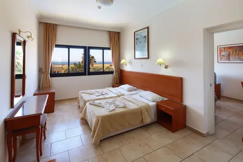Panareti Coral Bay Hotel, Room