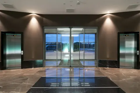 Parco dei Principi Hotel Congress & Spa, Interior entrance