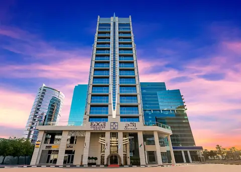 Edge Creekside Hotel, Exterior