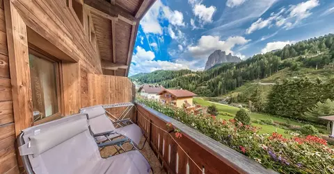 ApartHotel La Tambra, Balcony