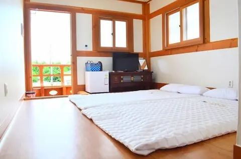 Gyeongju Ran Hanok, Room