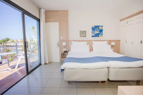 Caybeach Meloneras, Room
