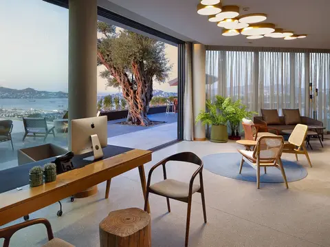 G Beyond Residences & Villas, Reception