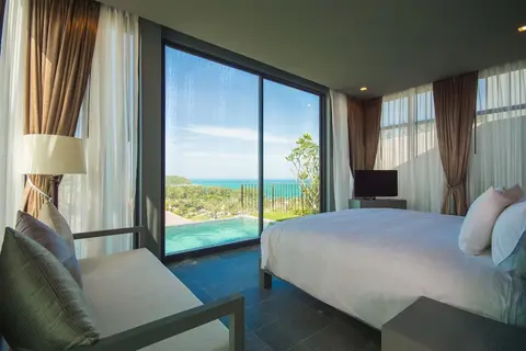 Sunsuri Phuket, Room