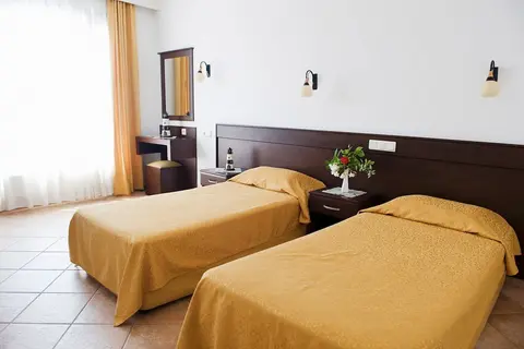 Villa Sonata, Room