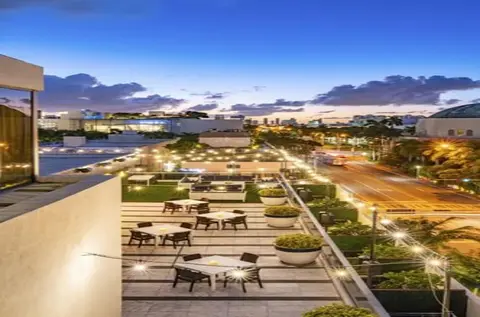 Gale South Beach, Curio Collection by Hilton, Terrace/patio