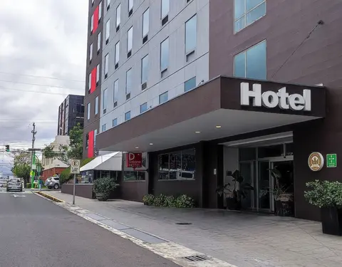 D Sabana Hotel San José, Front of property