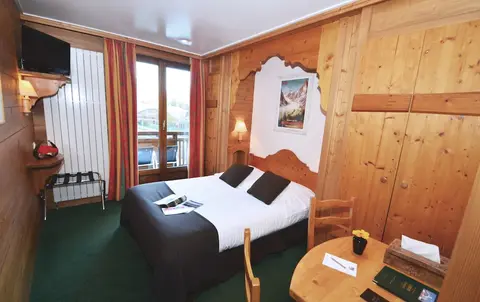 Hôtel de l'Arve by HappyCulture, Room