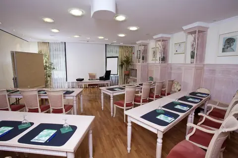 Hotel Henry, Meeting facility