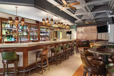 Crowne Plaza Dubai Jumeirah by IHG, Restaurant