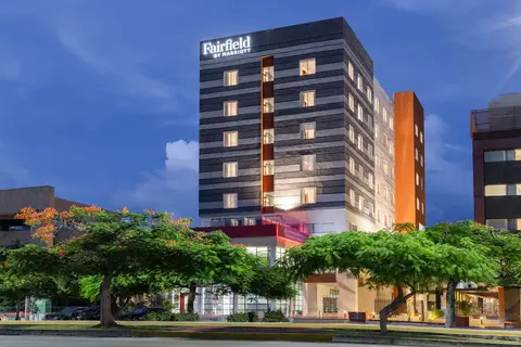 Fairfield Inn & Suites by Marriott Cancun Downtown, Front of property