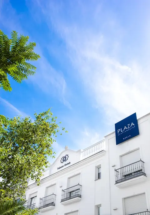 Apartamentos Toboso Plaza, Front of property