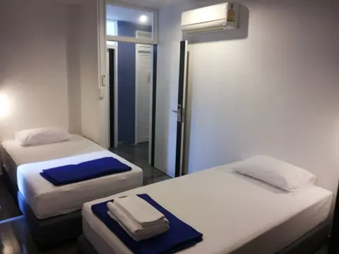 Sino Inn, Room
