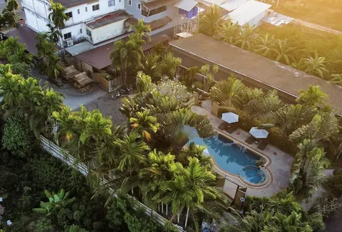 Phuvara Boutique, Outdoor pool