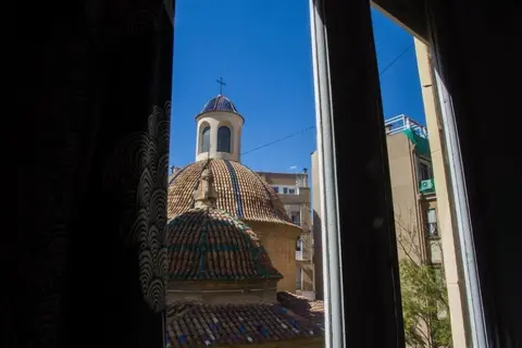 Russafa Youth Hostel, Exterior