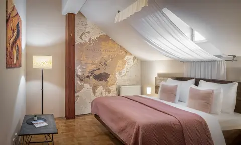 6 Continents Apartments by Adrez Living, Room