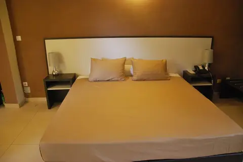 Hôtel Terminus, Room